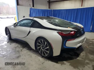 2016 BMW i8 z VIN WBY2Z2C58GV675897, wystawiony jako Copart lot #79686124 z przebiegiem 72 833 mil mil oraz Czysty tytuł • Clean title. Historia ofert i sprzedaży dostępna na DreamBid. Obrazek 2.