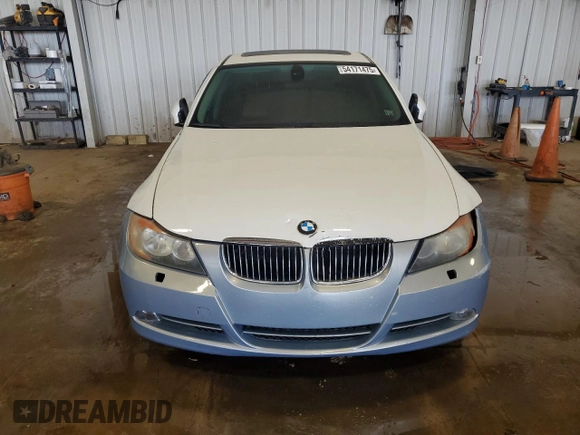 2009 BMW 3 Series 328i z VIN WBAPH57509NM32770, wystawiony jako Copart lot #54171475 z przebiegiem 179 642 mil mil oraz Szkoda całkowita • Salvage title. Historia ofert i sprzedaży dostępna na DreamBid. Obrazek 5.