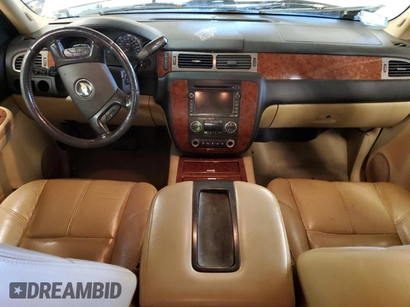 2008 Chevrolet Suburban LTZ with VIN 1GNFK16338R181086, listed as a Copart auction lot 78103044 with 261,931 mi miles and Salvage Title. Bid and sale history available at carsss.com. Image 8.