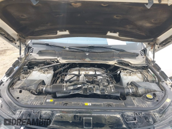 2018 Land Rover Range Rover Sport HSE with VIN SALWR2RV2JA402794, listed as a IAAI auction lot 42158437 with 106,360 mi miles. Bid and sale history available at carsss.com. Image 10.