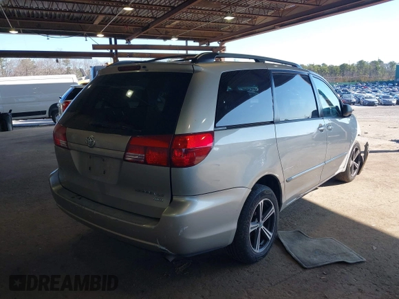 2005 Toyota Sienna LE with VIN 5TDBA23C75S046310, listed as a IAAI auction lot 42063973 with 127,509 mi miles. Bid and sale history available at carsss.com. Image 4.