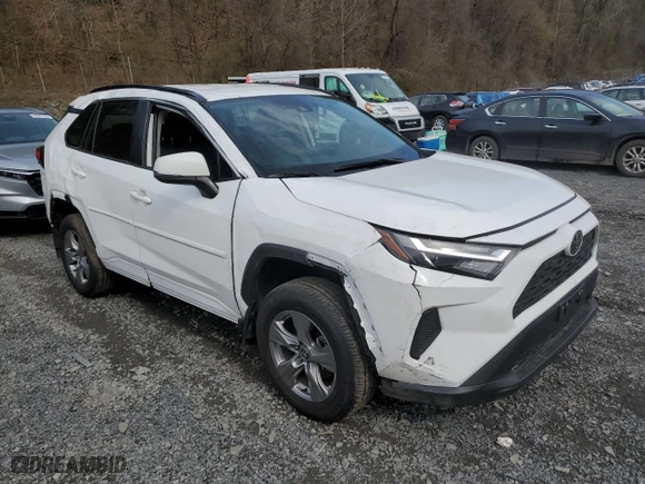 2024 Toyota RAV4 XLE with VIN 2T3P1RFV6RC394956, listed as a Copart auction lot 53396815 with 14,225 mi miles and Salvage Title. Bid and sale history available at carsss.com. Image 4.