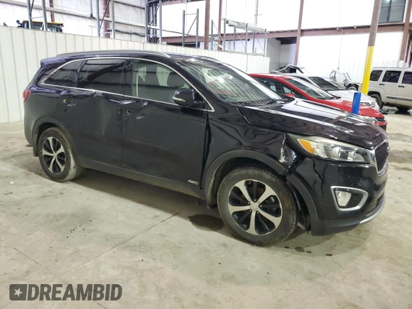 2016 Kia Sorento EX with VIN 5XYPHDA18GG015095, listed as a Copart auction lot 45168765 with 133,655 mi miles and Salvage Title. Bid and sale history available at carsss.com. Image 4.