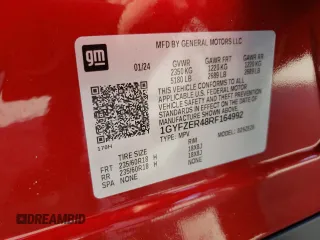 2024 Cadillac XT4 FWD Sport with VIN 1GYFZER48RF164992, listed as a Copart auction lot 68359734 with 3,427 mi miles and Salvage title. Bid and sale history available at DreamBid. Image 13.