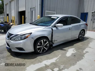 2017 Nissan Altima SR with VIN 1N4AL3AP8HN326495, listed as a Copart auction lot 61350135 with 106,159 mi miles and Salvage title. Bid and sale history available at DreamBid. Image 1.