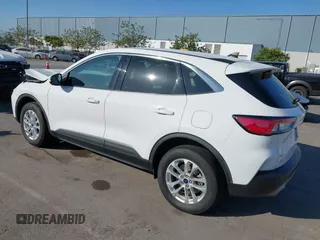 2021 Ford Escape SE Hybrid with VIN 1FMCU9BZ4MUA68247, listed as a IAAI auction lot 42353179 with 132,651 mi miles and . Bid and sale history available at DreamBid. Image 3.
