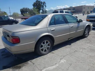 2002 Cadillac Seville Luxury SLS with VIN 1G6KS54Y92U207873, listed as a IAAI auction lot 41957595 with 118,580 mi miles. Bid and sale history available at carsss.com. Image 4.