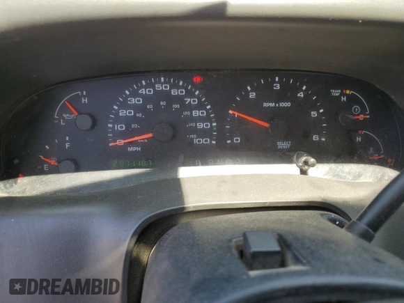 2004 Ford F-250 XL with VIN 1FTNX20L64EB19073, listed as a Copart auction lot 57533145 with 287,118 mi miles and Salvage title. Bid and sale history available at DreamBid. Image 9.