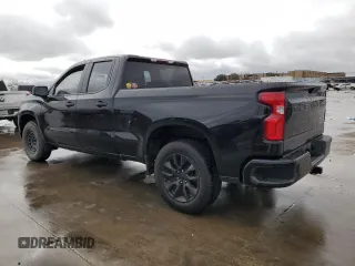 2020 Chevrolet Silverado 1500 Custom with VIN 1GCRWBEHXLZ339963, listed as a Copart auction lot 86070844 with 117,973 mi miles and Salvage Title. Bid and sale history available at carsss.com. Image 2.
