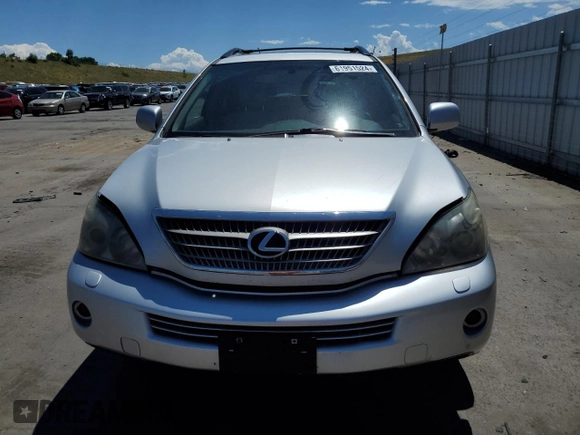 2008 Lexus RX 400h with VIN JTJGW31U482005960, listed as a Copart auction lot 61951524 with Not Provided miles and Salvage Title. Bid and sale history available at DreamBid. Image 5.