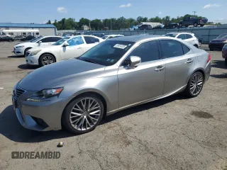 2014 Lexus IS 250 with VIN JTHCF1D22E5014908, listed as a Copart auction lot 60924335 with 116,620 mi miles and Salvage title. Bid and sale history available at DreamBid. Image 1.