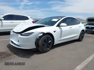 2025 Tesla Model 3 Long Range with VIN 5YJ3E1EA9SF943028, listed as a IAAI auction lot 42372207 with 3,975 mi miles and . Bid and sale history available at DreamBid. Image 19.