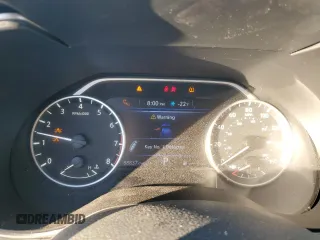2017 Nissan Maxima SV z VIN 1N4AA6AP6HC413279, wystawiony jako Copart lot #47372425 z przebiegiem 88 837 mil mil oraz Szkoda całkowita • Salvage title. Historia ofert i sprzedaży dostępna na DreamBid. Obrazek 9.