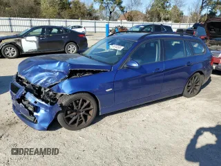 2007 BMW 3 Series 328xi z VIN WBAVT73507FZ35424, wystawiony jako Copart lot #49740365 z przebiegiem 151 039 mil mil oraz Czysty tytuł • Clean title. Historia ofert i sprzedaży dostępna na DreamBid. Obrazek 1.