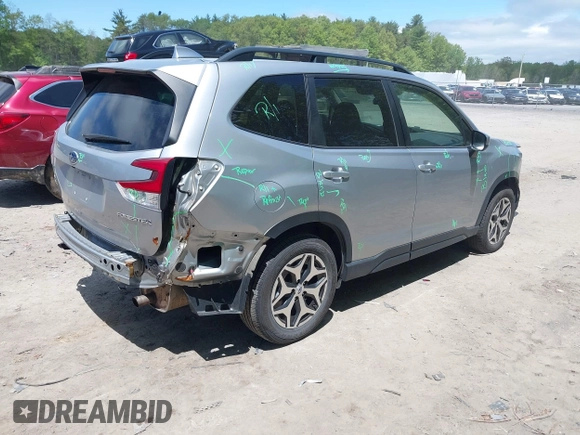 2019 Subaru Forester Premium with VIN JF2SKAEC3KH407571, listed as a IAAI auction lot 42285532 with 105,523 mi miles and . Bid and sale history available at DreamBid. Image 4.