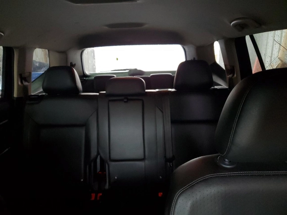 2018 Volkswagen Atlas SE with VIN 1V2CR2CAXJC562263, listed as a Copart auction lot 89131485 with 145,528 mi miles and Non repairable. Bid and sale history available at DreamBid. Image 10.