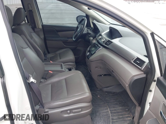 2016 Honda Odyssey EX-L with VIN 5FNRL5H64GB012832, listed as a IAAI auction lot 41881915 with 127,067 mi miles. Bid and sale history available at carsss.com. Image 5.