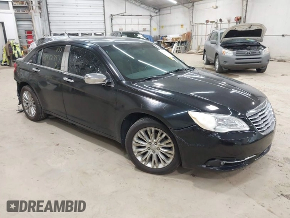 2011 Chrysler 200 Limited with VIN 1C3BC2FG0BN582109, listed as a IAAI auction lot 41972797 with 156,900 mi miles. Bid and sale history available at carsss.com. Image 1.
