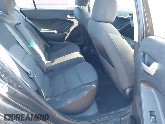 2018 Kia Forte LX with VIN 3KPFL4A7XJE183503, listed as a IAAI auction lot 41764058 with 94,302 mi miles. Bid and sale history available at carsss.com. Image 8.
