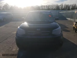 2017 Kia Soul with VIN KNDJN2A27H7438955, listed as a Copart auction lot 85289214 with 44,868 mi miles and Salvage Title. Bid and sale history available at carsss.com. Image 5.