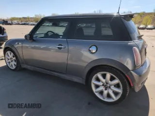 2003 MINI Hardtop S with VIN WMWRE33423TD62021, listed as a Copart auction lot 54707755 with 181,722 mi miles and Clean Title. Bid and sale history available at DreamBid. Image 2.