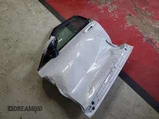 2023 Polestar 2 z VIN YSMEG3KA6PL133061, wystawiony jako Copart lot #56225035 z przebiegiem Nie podano mil oraz Szkoda całkowita • Salvage title. Historia ofert i sprzedaży dostępna na DreamBid. Obrazek 12.