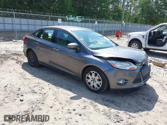 2012 Ford Focus SE with VIN 1FAHP3F22CL456552, listed as a IAAI auction lot 42341696 with 129,699 mi miles and . Bid and sale history available at DreamBid. Image 1.
