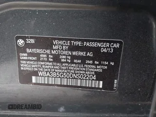 2013 BMW 3 Series 328i xDrive with VIN WBA3B5G50DNS02204, listed as a IAAI auction lot 41522572 with 1 mi miles. Bid and sale history available at carsss.com. Image 9.