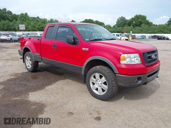 2007 Ford F-150 XLT z VIN 1FTPX04597KD31044, wystawiony jako IAAI lot #42590208 z przebiegiem 161 415 mil mil oraz . Historia ofert i sprzedaży dostępna na DreamBid. Obrazek 1.