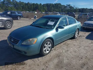 2002 Nissan Altima S with VIN 1N4AL11DX2C160462, listed as a IAAI auction lot 41581995 with 93,145 mi miles. Bid and sale history available at carsss.com. Image 2.