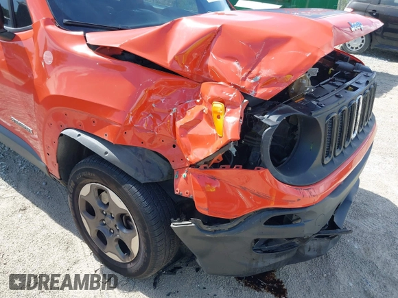 2017 Jeep Renegade Sport with VIN ZACCJAABXHPF61957, listed as a IAAI auction lot 42775922 with 124,571 mi miles and . Bid and sale history available at DreamBid. Image 6.
