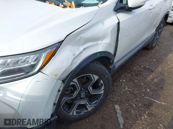 2017 Honda CR-V Touring with VIN 5J6RW2H92HL040217, listed as a IAAI auction lot 41044193 with 180,842 mi miles. Bid and sale history available at carsss.com. Image 6.