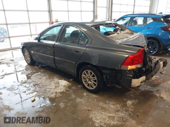 2004 Volvo S60 с VIN YV1RS61T842344192, выставлен на аукционе IAAI как лот 41278520 с пробегом Не указан миль и . История ставок и продаж доступна на DreamBid. Изображение 3.