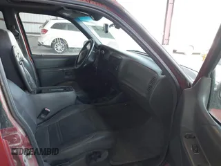 1999 Mercury Mountaineer z VIN 4M2DU55P5XUJ31186, wystawiony jako IAAI lot #42021103 z przebiegiem 141 887 mil mil oraz . Historia ofert i sprzedaży dostępna na DreamBid. Obrazek 5.