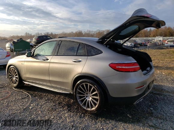 2019 Mercedes-Benz GLC with VIN WDC0J6EB9KF616624, listed as a Copart auction lot 78362484 with 39,518 mi miles and Salvage Title. Bid and sale history available at carsss.com. Image 2.