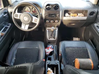 2014 Jeep Compass Latitude with VIN 1C4NJCEA5ED518028, listed as a Copart auction lot 42104075 with 152,313 mi miles and Salvage Title. Bid and sale history available at carsss.com. Image 8.