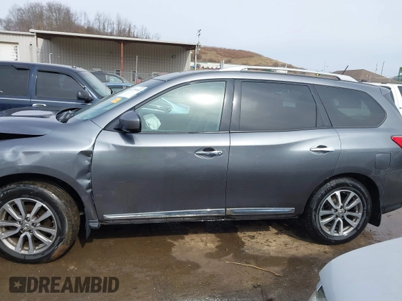 2015 Nissan Pathfinder SL with VIN 5N1AR2MM3FC654531, listed as a IAAI auction lot 41715163 with 160,808 mi miles and . Bid and sale history available at DreamBid. Image 15.