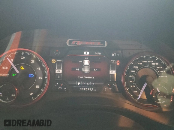 2019 Ram 1500 Rebel z VIN 1C6SRFET4KN725120, wystawiony jako Copart lot #84339724 z przebiegiem 119 075 mil mil oraz Szkoda całkowita • Salvage title. Historia ofert i sprzedaży dostępna na DreamBid. Obrazek 9.