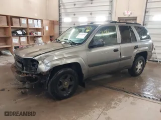 2005 Chevrolet TrailBlazer LT with VIN 1GNDT13S052265841, listed as a IAAI auction lot 41971976 with 1 mi miles. Bid and sale history available at carsss.com. Image 18.