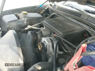 2005 Jeep Grand Cherokee Laredo с VIN 1J4GS48K95C717275, выставлен на аукционе IAAI как лот 43097576 с пробегом 249 935 миль миль и . История ставок и продаж доступна на DreamBid. Изображение 19.