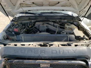 2015 Ford F-250 XLT with VIN 1FT7X2B64FEC27503, listed as a Copart auction lot 60558045 with 193,707 mi miles and Salvage title. Bid and sale history available at DreamBid. Image 11.