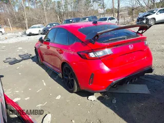 2024 Honda Civic Type R z VIN JHMFL5G42RX002438, wystawiony jako IAAI lot #41306668 z przebiegiem 10 978 mil mil oraz . Historia ofert i sprzedaży dostępna na DreamBid. Obrazek 3.