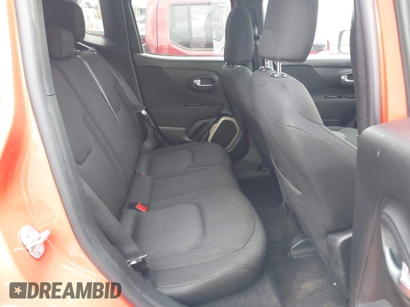 2017 Jeep Renegade Latitude z VIN ZACCJABB8HPG49324, wystawiony jako IAAI lot #42005994 z przebiegiem 96 803 mil mil oraz . Historia ofert i sprzedaży dostępna na DreamBid. Obrazek 8.