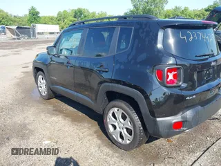 2022 Jeep Renegade Limited with VIN ZACNJDD11NPN71962, listed as a IAAI auction lot 42374425 with 40,223 mi miles and . Bid and sale history available at DreamBid. Image 3.