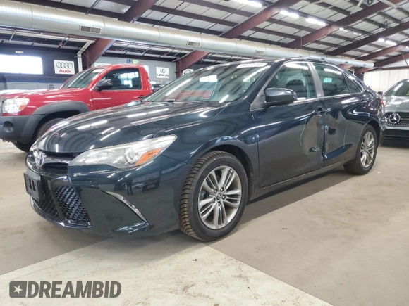 2015 Toyota Camry XLE z VIN 4T1BF1FK4FU109418, wystawiony jako Copart lot #59730705 z przebiegiem 120 748 mil mil oraz Szkoda całkowita • Salvage title. Historia ofert i sprzedaży dostępna na DreamBid. Obrazek 1.