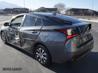 2022 Toyota Prius LE with VIN JTDL9MFU7N3037119, listed as a Copart auction lot 44182575 with 51,417 mi miles and Salvage Title. Bid and sale history available at carsss.com. Image 4.
