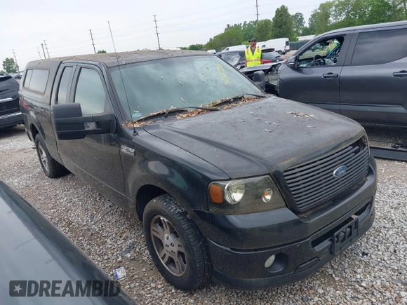 2007 Ford F-150 XL with VIN 1FTPX12V37KC96333, listed as a IAAI auction lot 42320261 with 137,580 mi miles and . Bid and sale history available at DreamBid. Image 1.