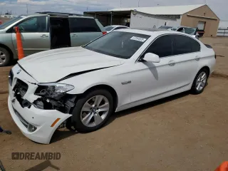 2013 BMW 5 Series 528i xDrive with VIN WBAXH5C56DD111921, listed as a Copart auction lot 57354925 with 86,791 mi miles and Salvage title. Bid and sale history available at DreamBid. Image 1.