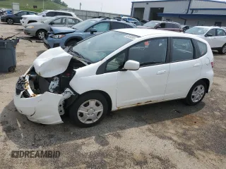 2013 Honda Fit с VIN JHMGE8H31DC053919, выставлен на аукционе Copart как лот 60450085 с пробегом 152 993 миль миль и На запчасти • Non repairable. История ставок и продаж доступна на DreamBid. Изображение 1.