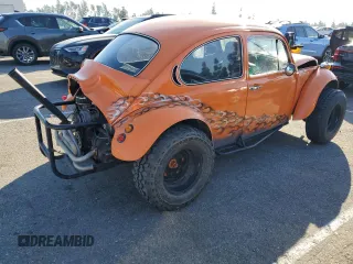 1971 Volkswagen Beetle with VIN 1112121729, listed as a Copart auction lot 88161105 with 16,992 mi miles and Salvage Title. Bid and sale history available at DreamBid. Image 3.